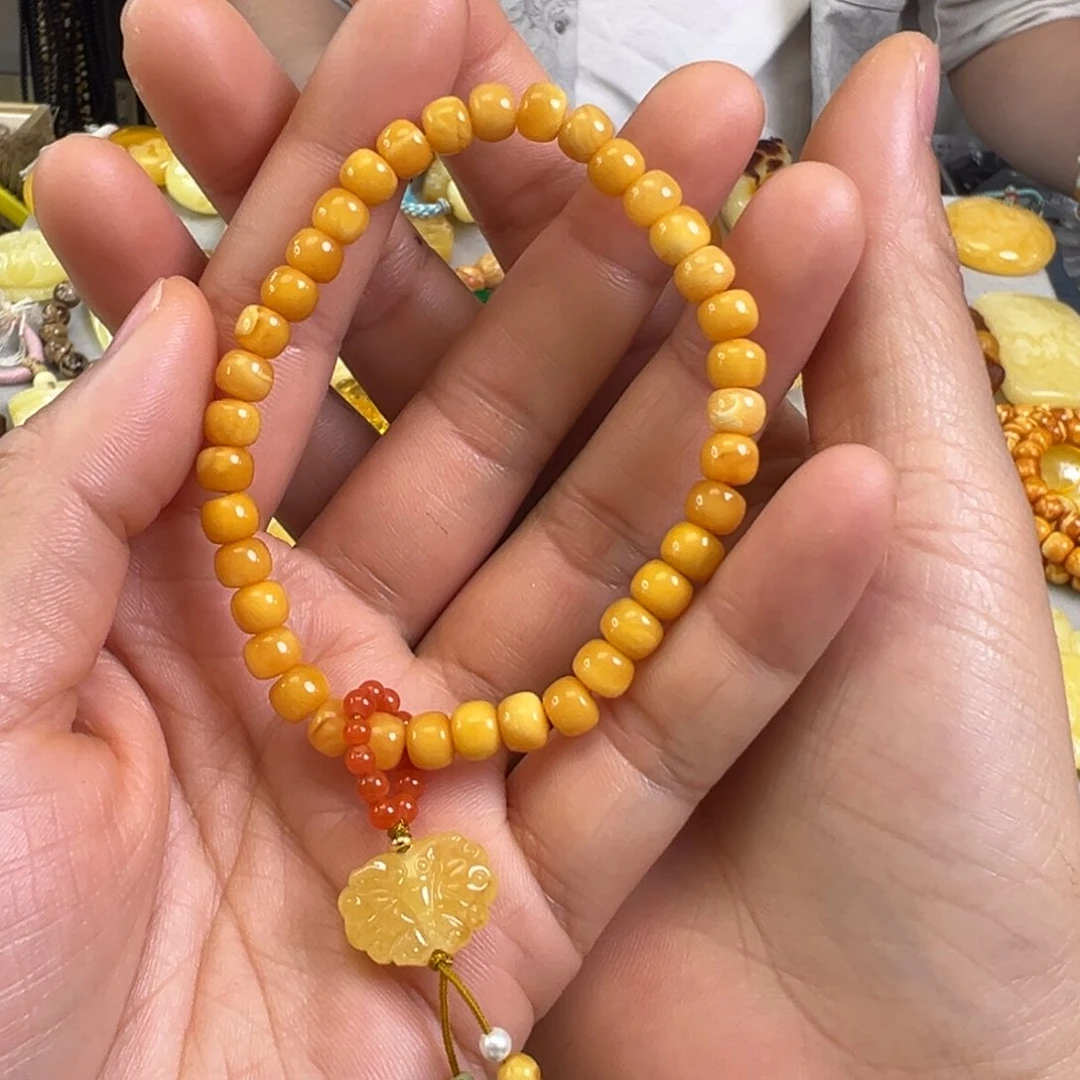 蜜蜡裸石未镶嵌蜜蜡