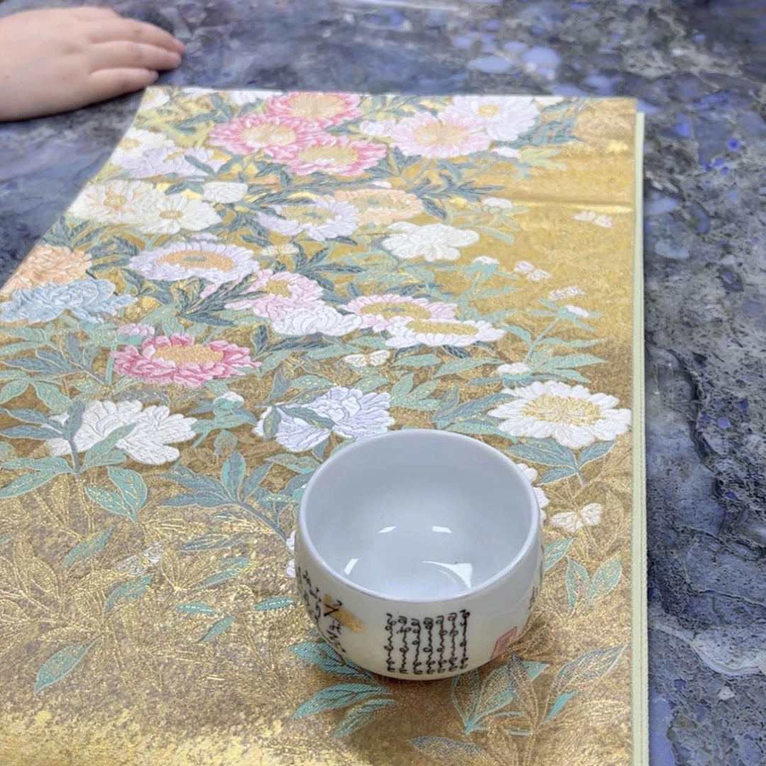 【闪购商品】小*陶瓷马克杯带盖勺