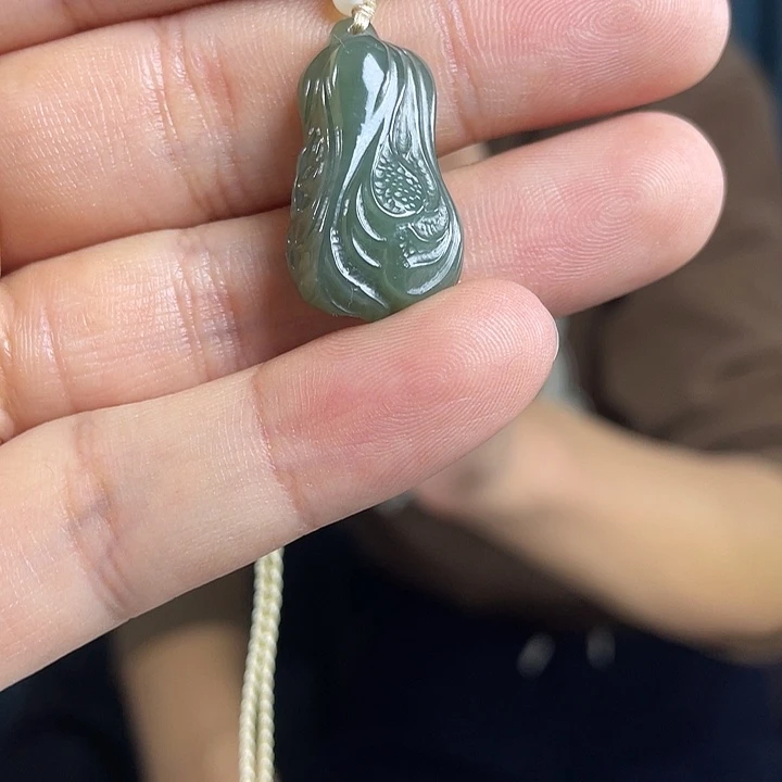 和田玉未镶嵌吊坠(不含链)