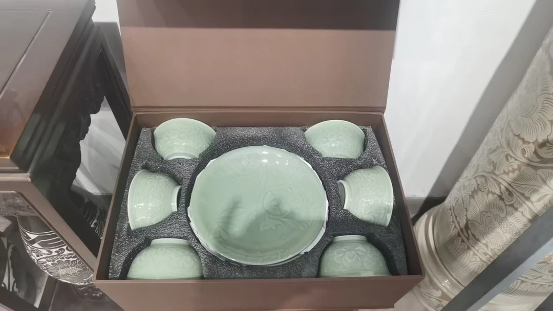 耀州窑精品手工青瓷碗盘礼盒装浮雕精美轻奢高档陶瓷家用礼盒套装