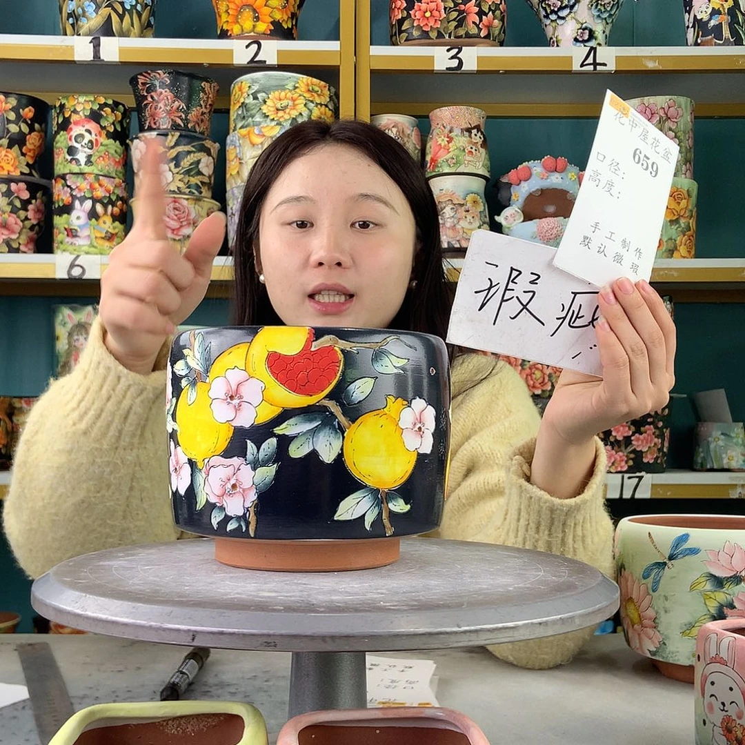 陶景德镇手工花盆659