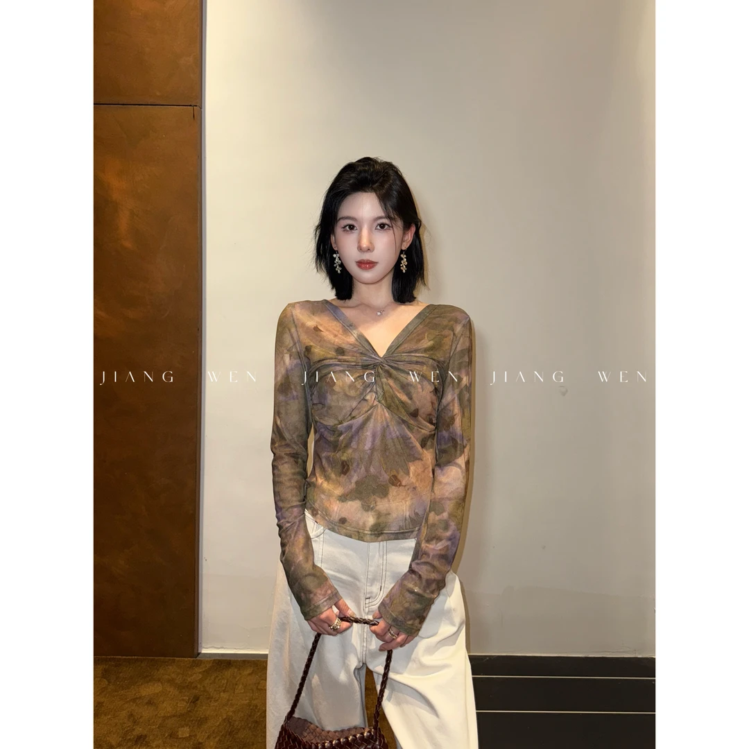【林间微醺】复古油画晕染设计感扭结法式长袖上衣
