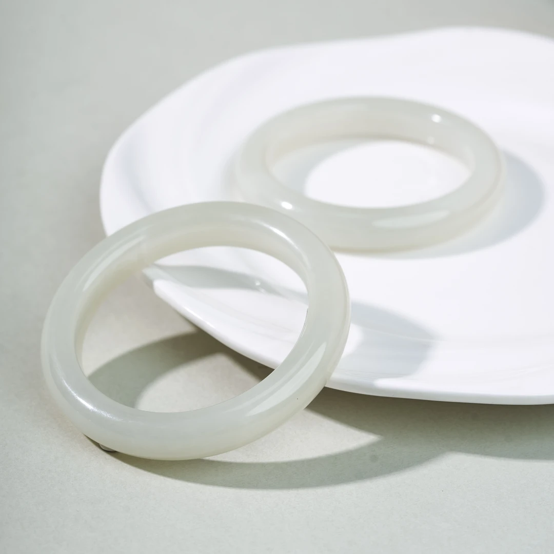 L【玉氏珠宝】和田玉晴水手镯 多样性发一 CAN1670092