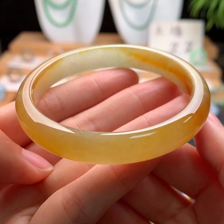 翡翠未镶嵌手镯天然缅甸A货翡翠