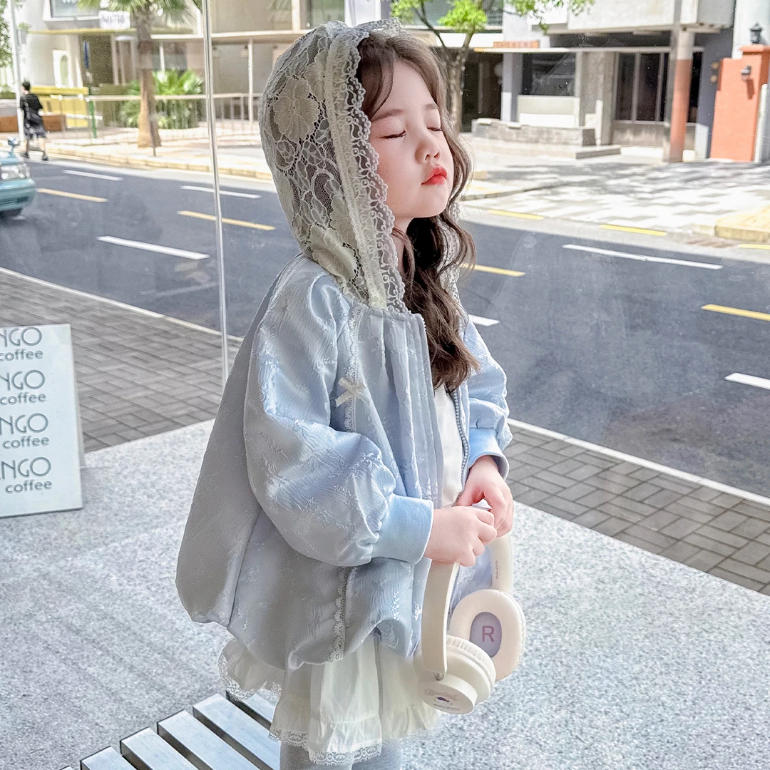 女童秋季外套2025新款洋气儿童连帽薄款女宝宝秋装独特超好看夹克