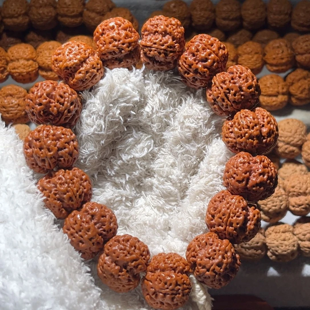 金刚菩提手串至尊梅花23尺寸