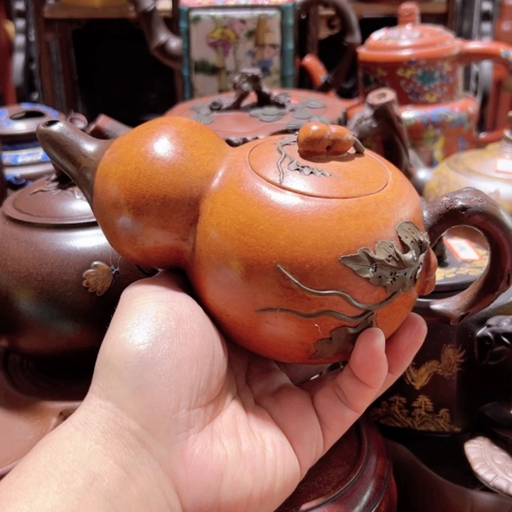 紫砂茶壶紫砂壶收藏起来吧
