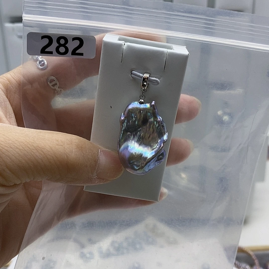 颈饰合金淡水珍珠
