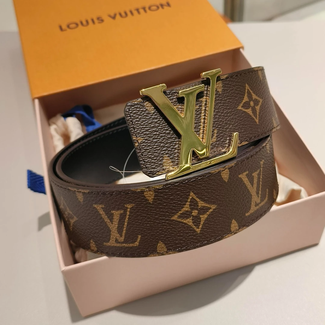 99新 LouisVuitton/路易威登 老花金扣男士皮带4cm