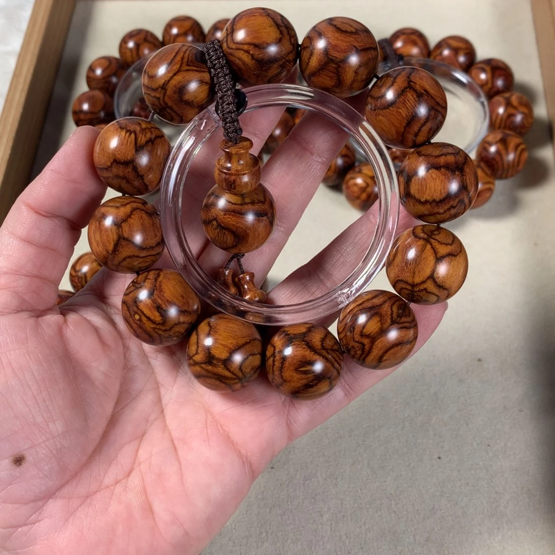 擎***哥黄花梨/降香黄檀2.0