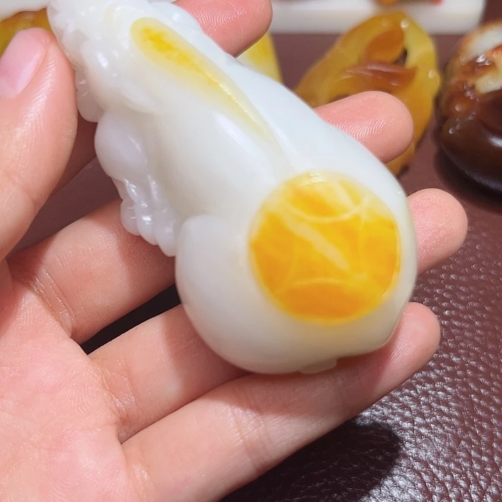 鸿***头和田玉未镶嵌颈饰