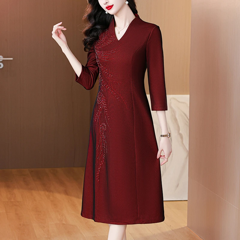 高端喜婆婆妈妈婚宴礼服2025春季丈母娘高贵连衣裙