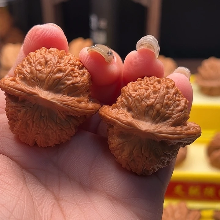 吊坠文玩核桃血麒麟 全品