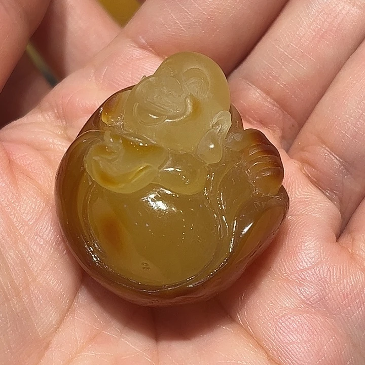 琥珀未镶嵌颈饰吊坠