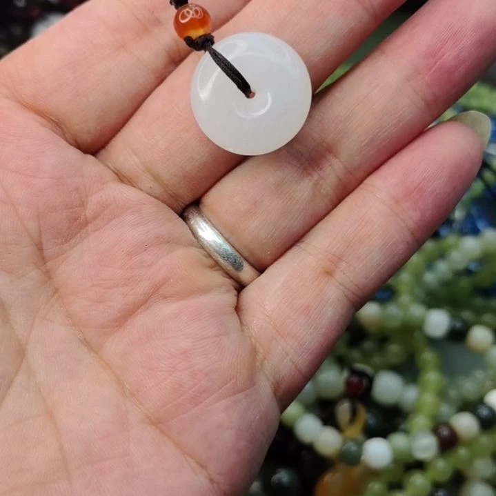 石英质玉手链未镶嵌