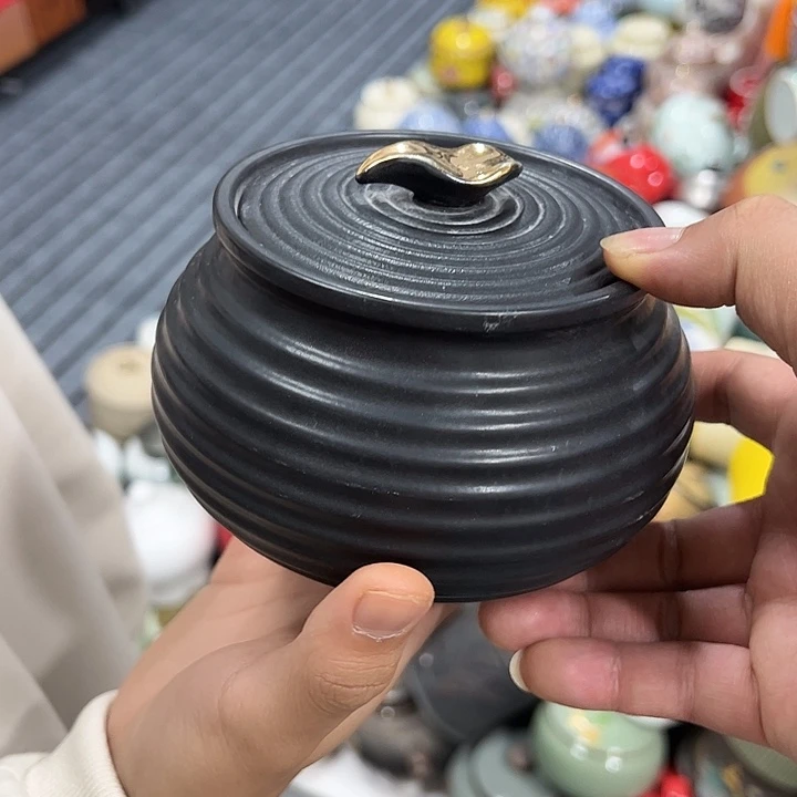 茶叶罐陶瓷家用储物罐瑕疵福利品介意勿拍