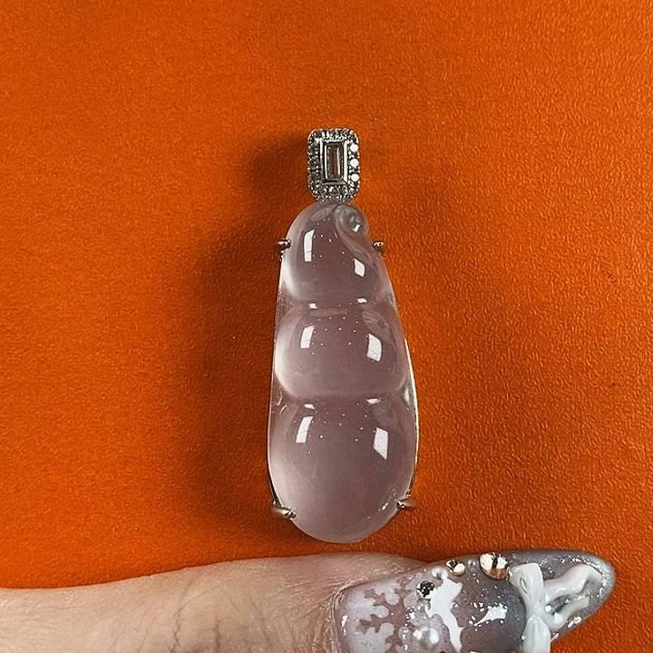 景***瓷石英质玉银S925镶嵌颈饰