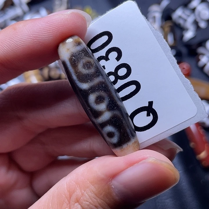 玛瑙/玉髓颈饰合金