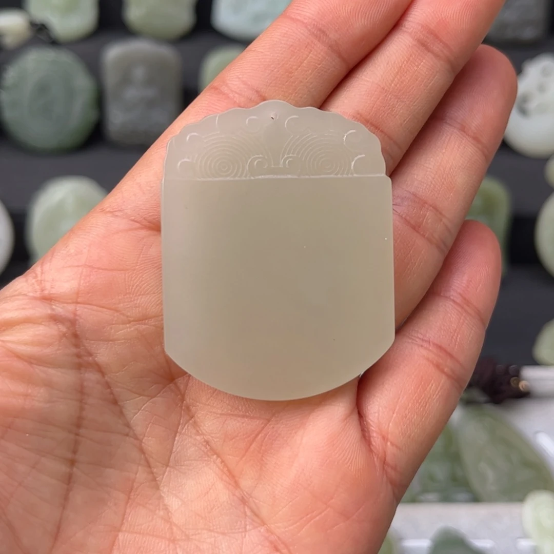 和田玉颈饰未镶嵌别****名