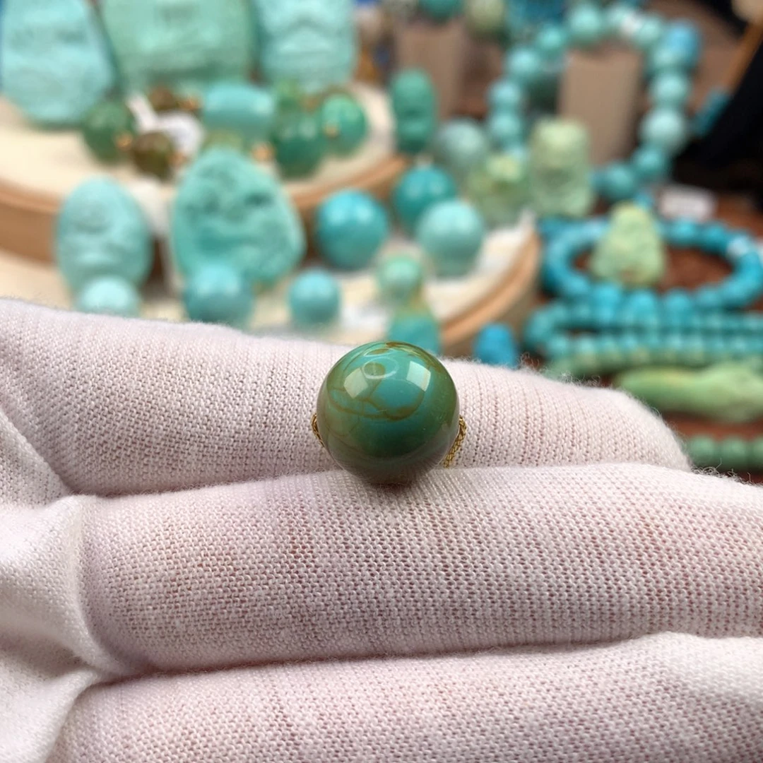 绿松石未镶嵌珠宝奇石12.9mm