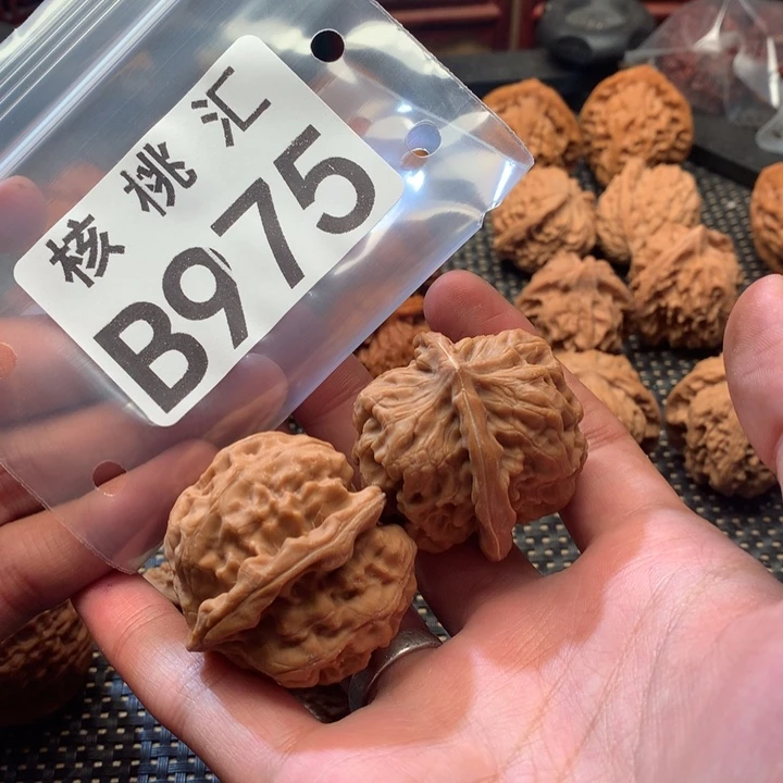 吊坠文玩核桃核欢