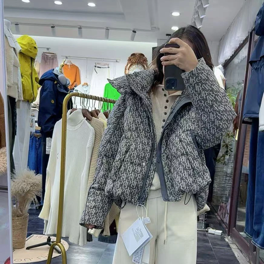 冬新品加厚洋气印花设计字母高级感保暖连帽羽绒服棉衣棉服棉袄女