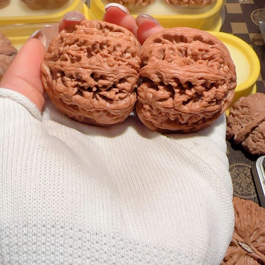 桃核吊坠?****?43+微修尖大粗筋