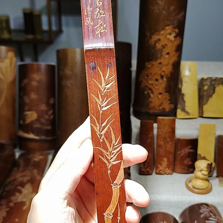 竹竹雕痒痒挠手把件