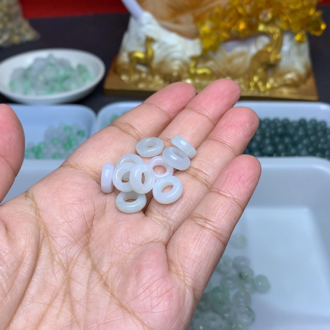 【闪购商品】翡翠手链未镶嵌c*p卡