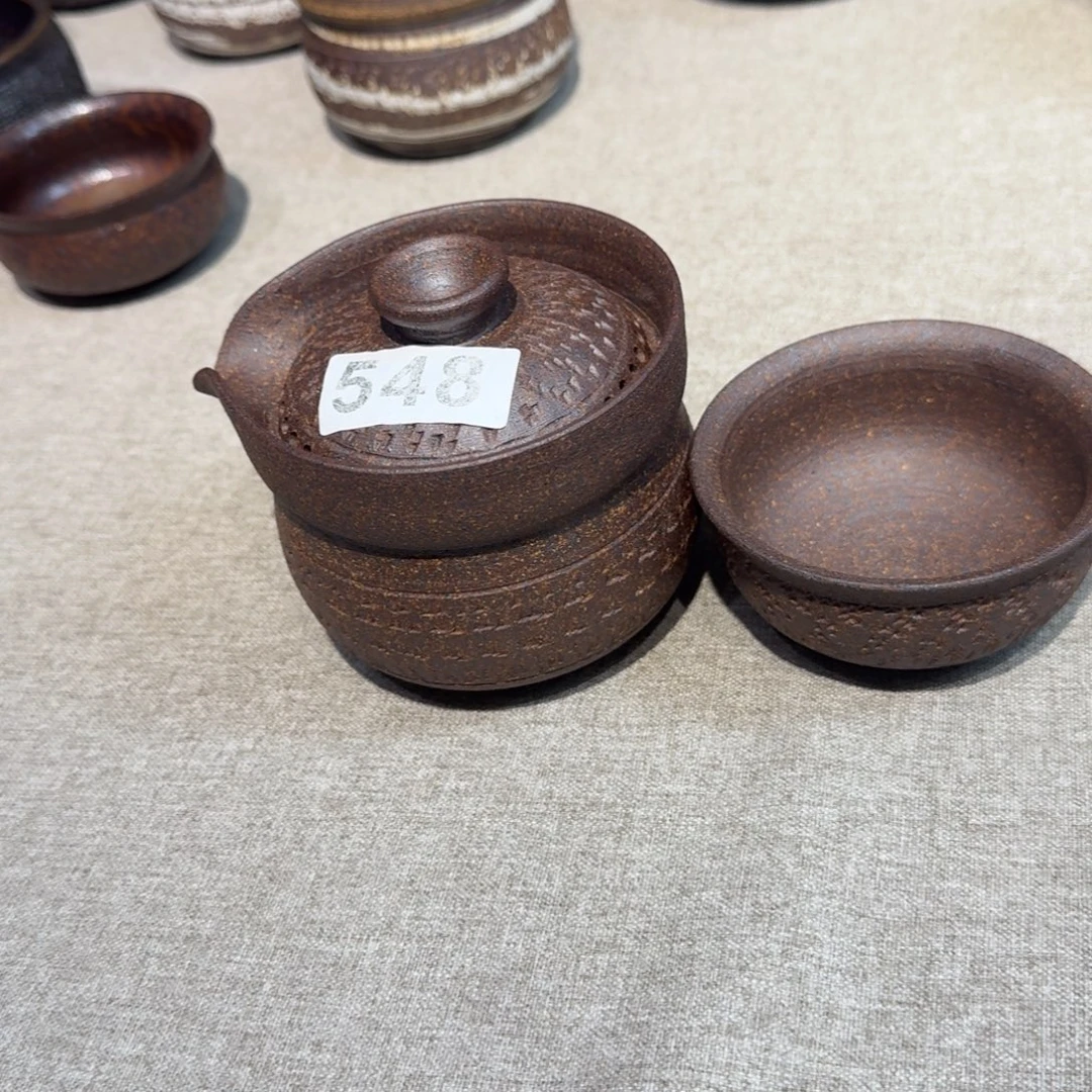 粗瓷茶具素色盖碗粗瓷茶具素色盖碗