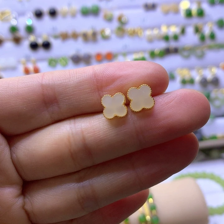 和田玉银S925镶嵌耳饰