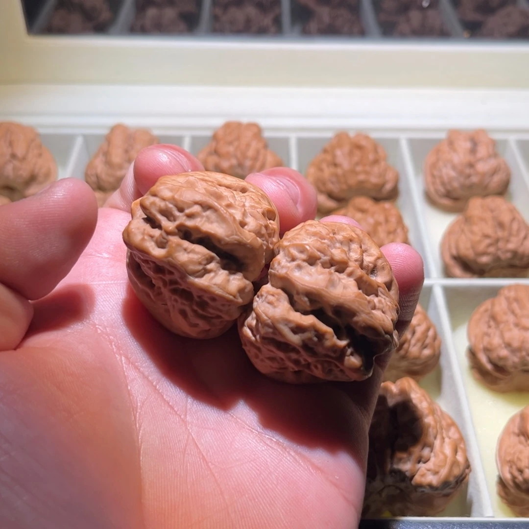 n***7文玩核桃吊坠蛤蟆