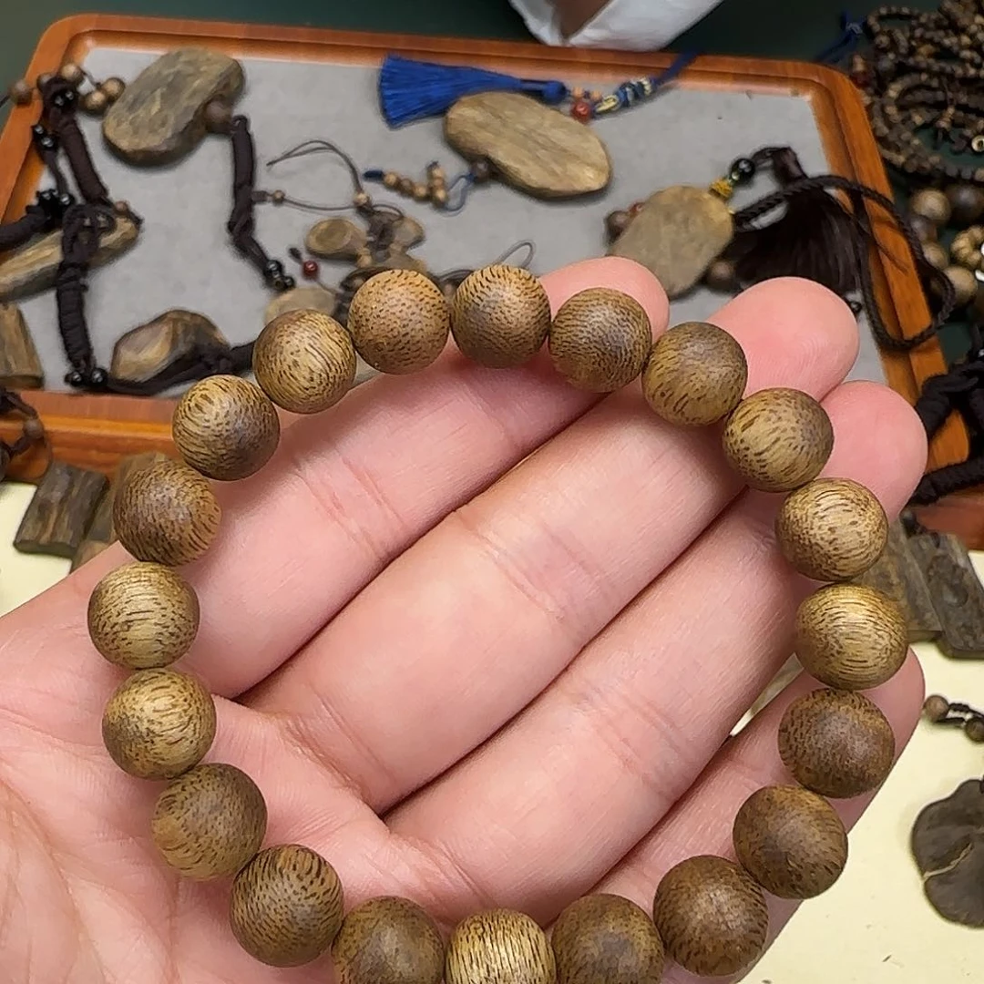 沉香手串圆珠单圈10mm6