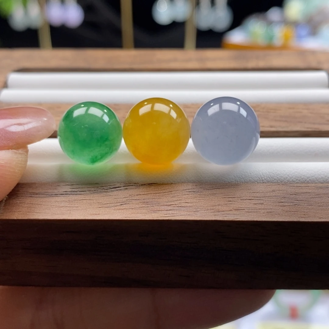 翡翠吊坠(不含链)未镶嵌翡翠高冰彩珠