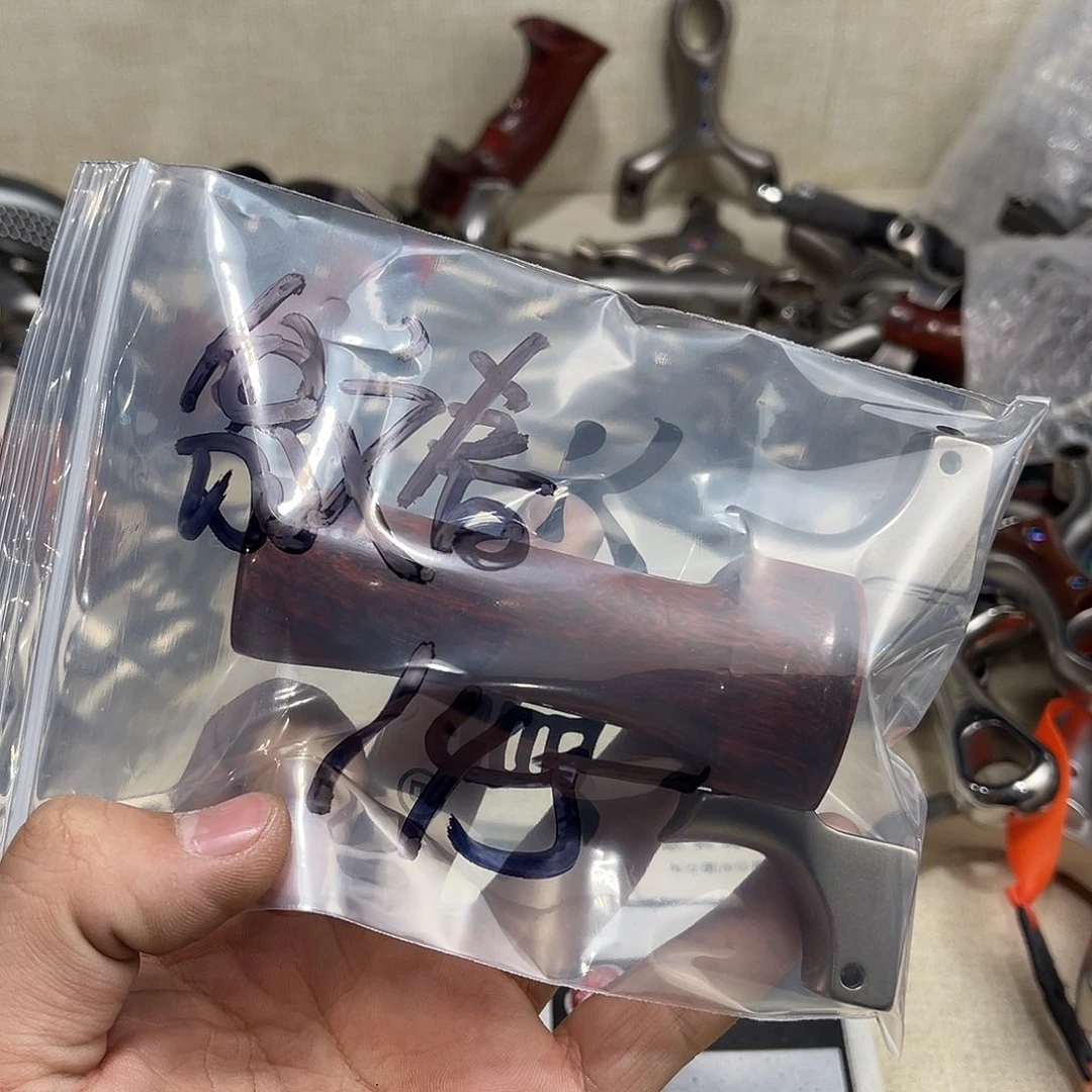 不锈钢钛合金弹弓9025