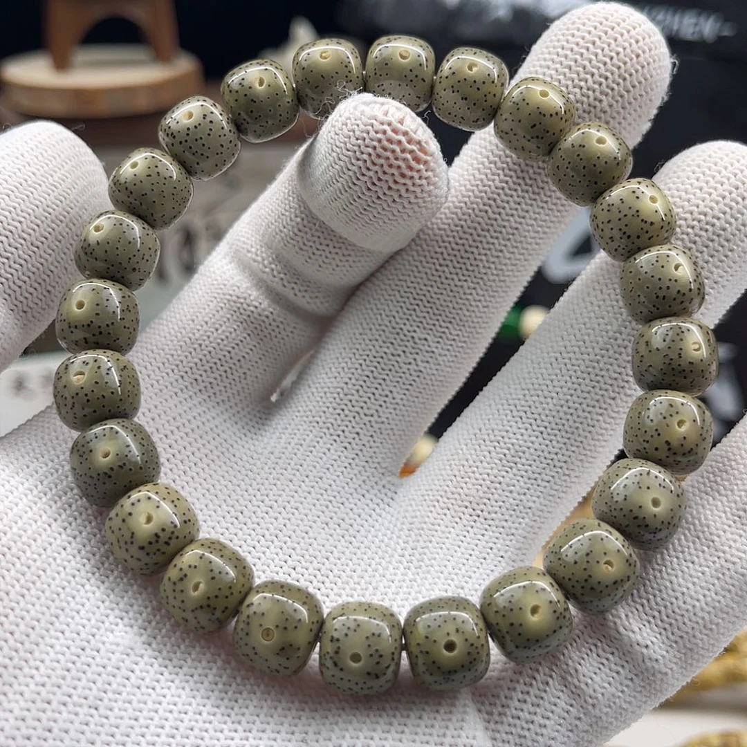 手串星月菩提石玉绿料10×9同枝正月人工精抛单圈