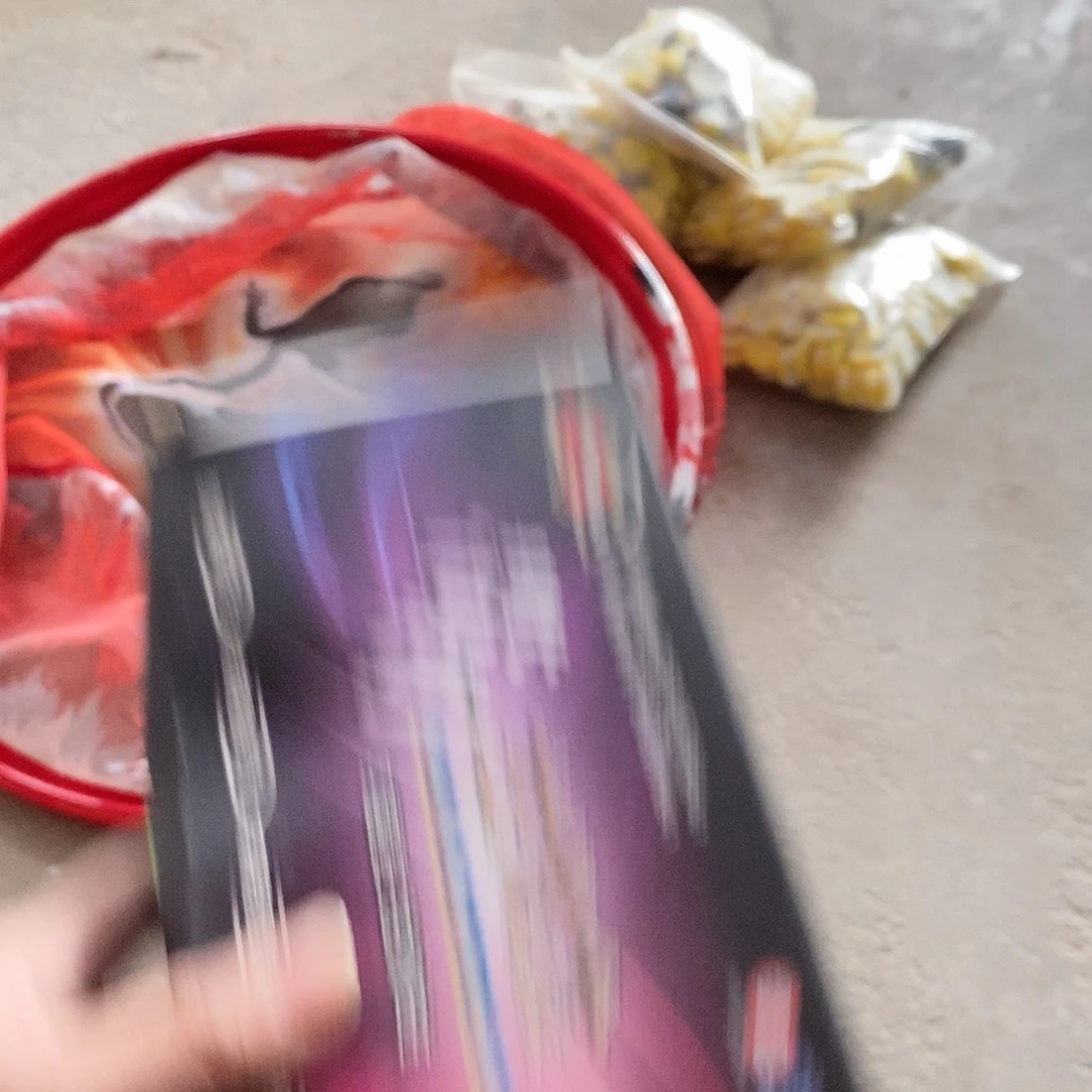 带灯主线轴一个，，，，