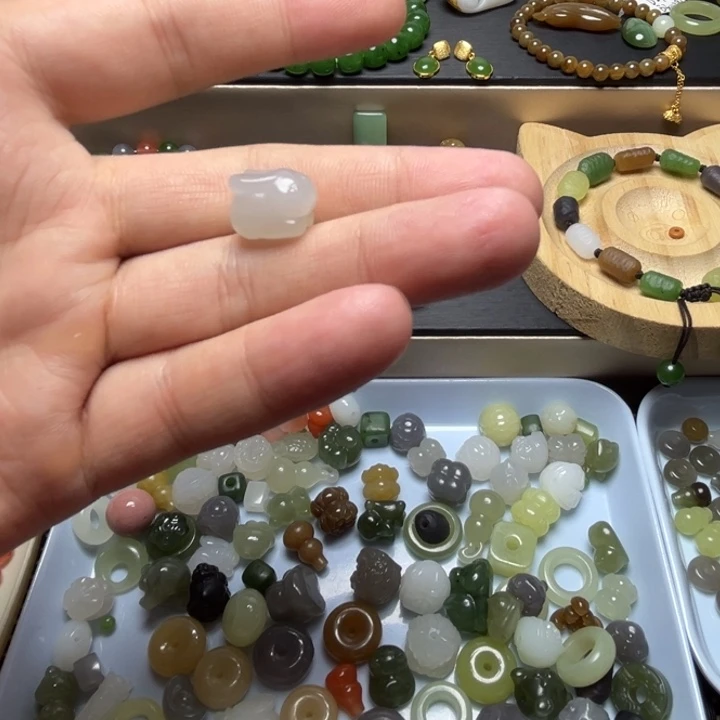 手链未镶嵌和田玉