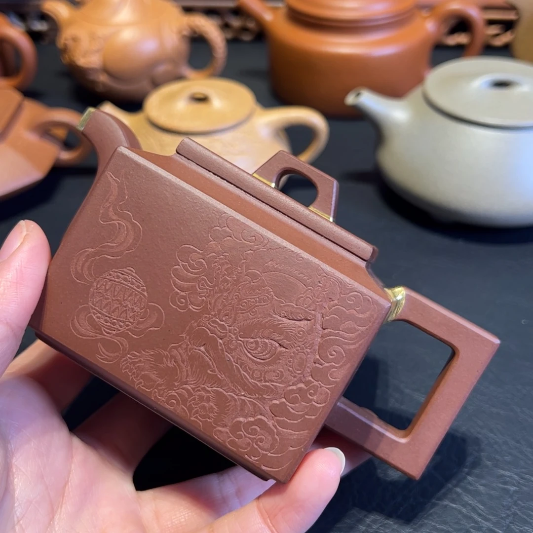 容量200毫升，全手工，亚明，微瑕