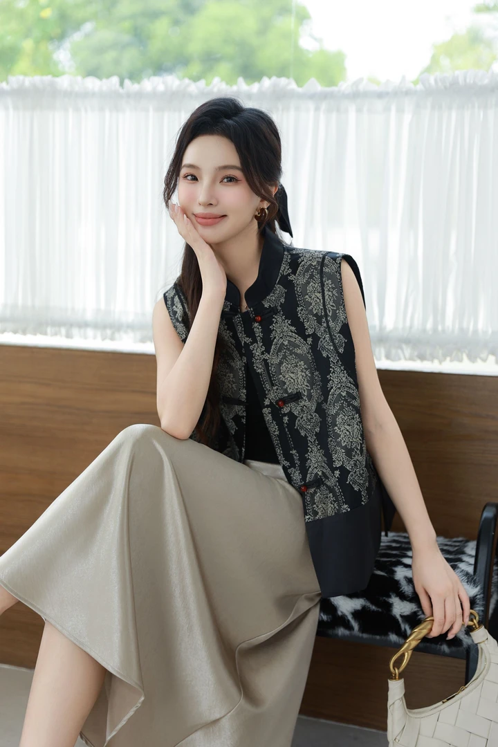 0914-12  女款气质国风新中式马甲  MZQY  163
