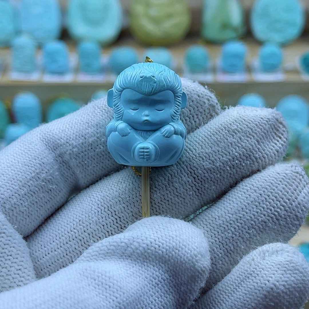 绿松石未镶嵌珠宝奇石