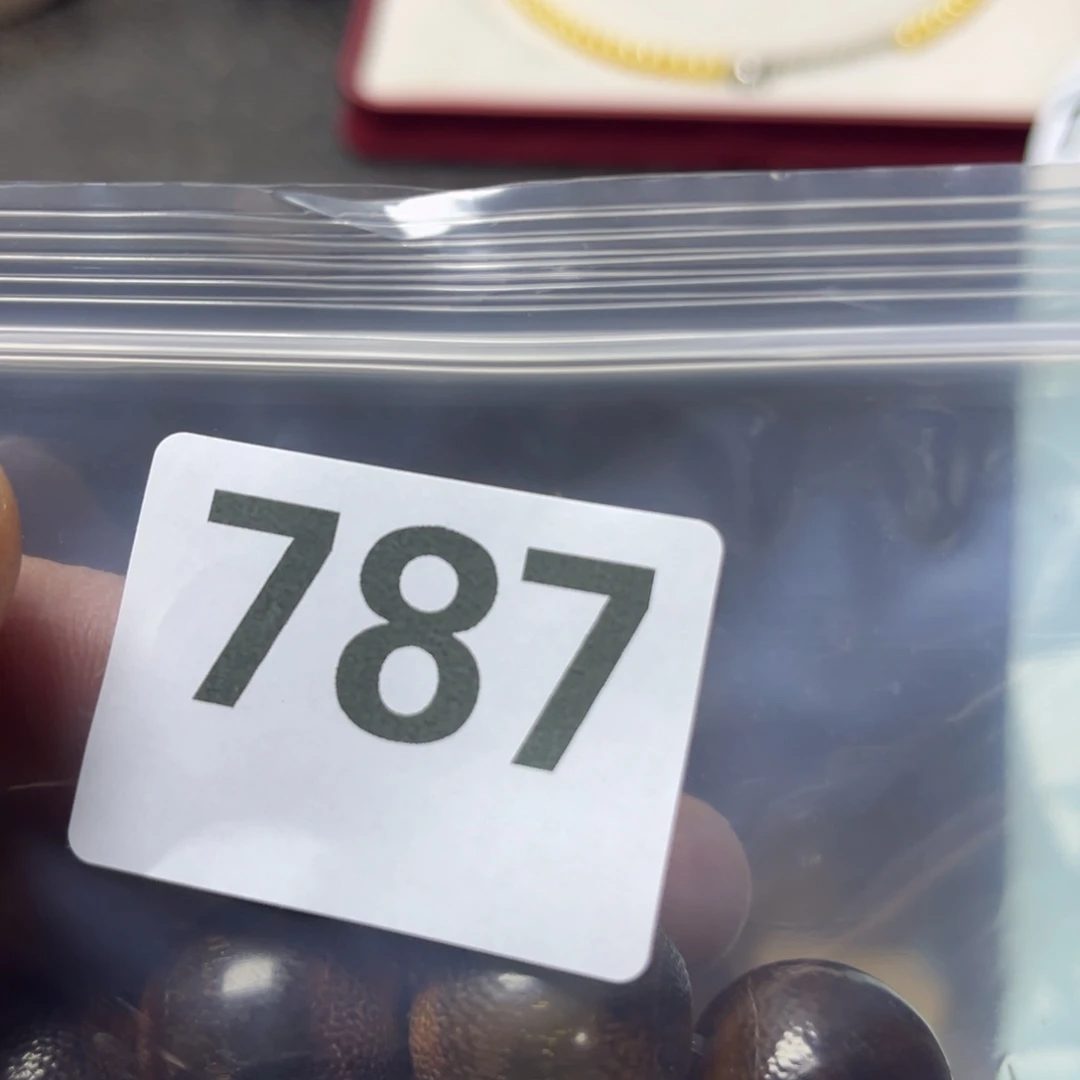 放***颠大叶紫檀（黑酸枝木类）