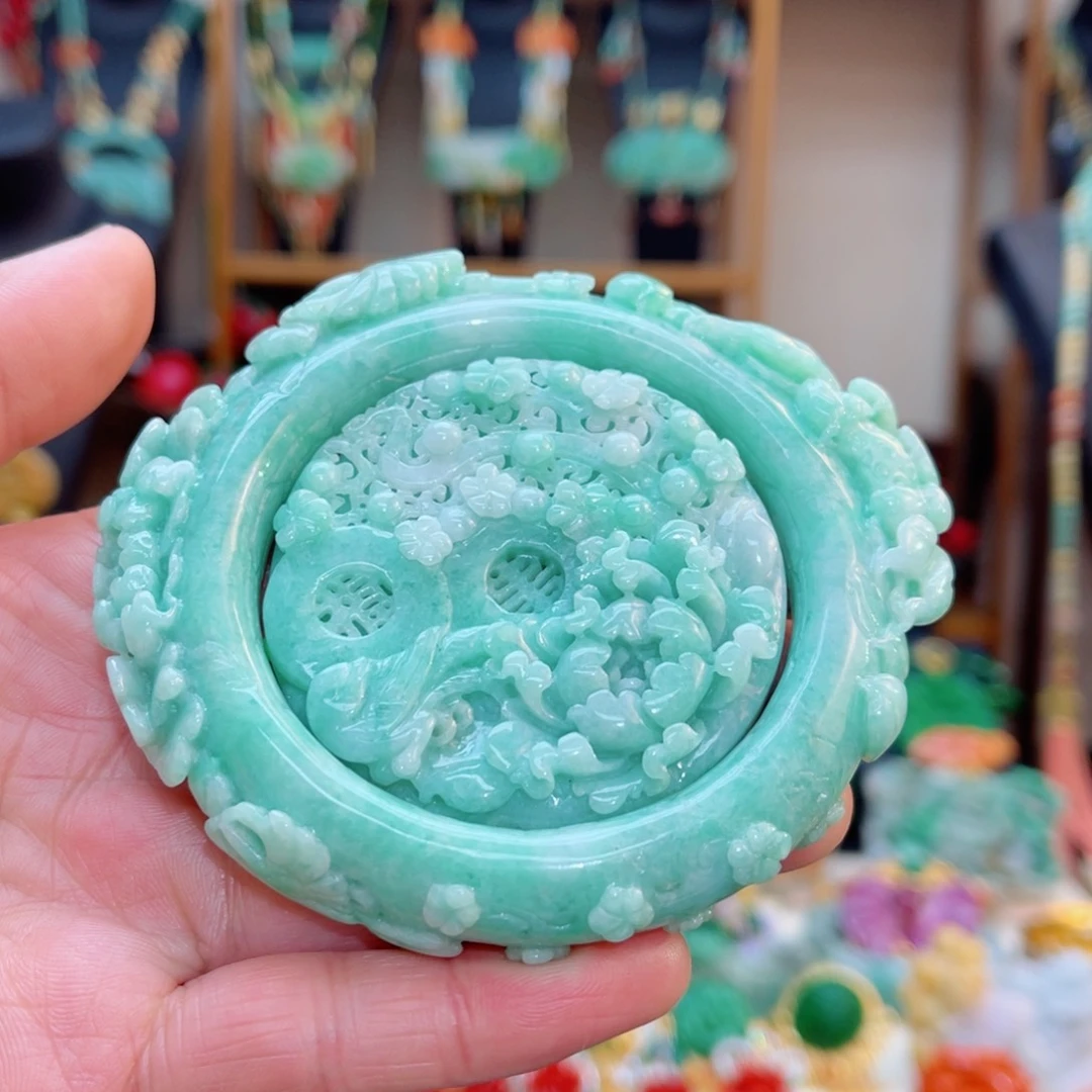 翡翠手镯未镶嵌48小时鉴赏期