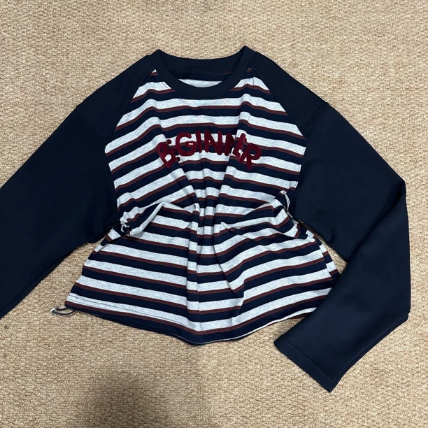 RM欧货长袖T恤拼接运动条纹常规立体装饰百搭4099