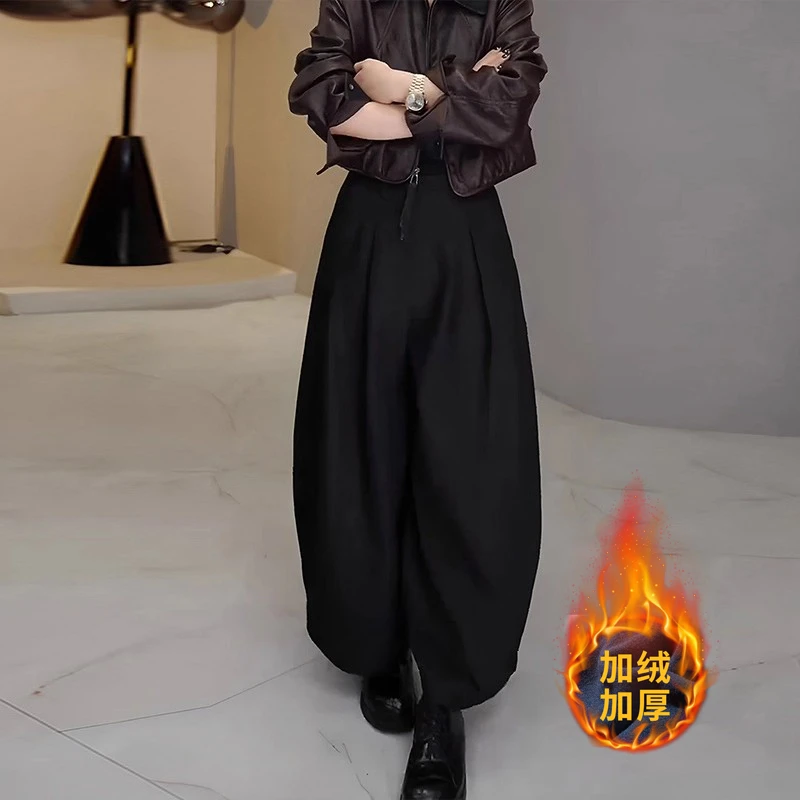 时尚设计感黑色压褶花苞裤女秋冬2026新款加绒加厚宽松休闲阔腿裤