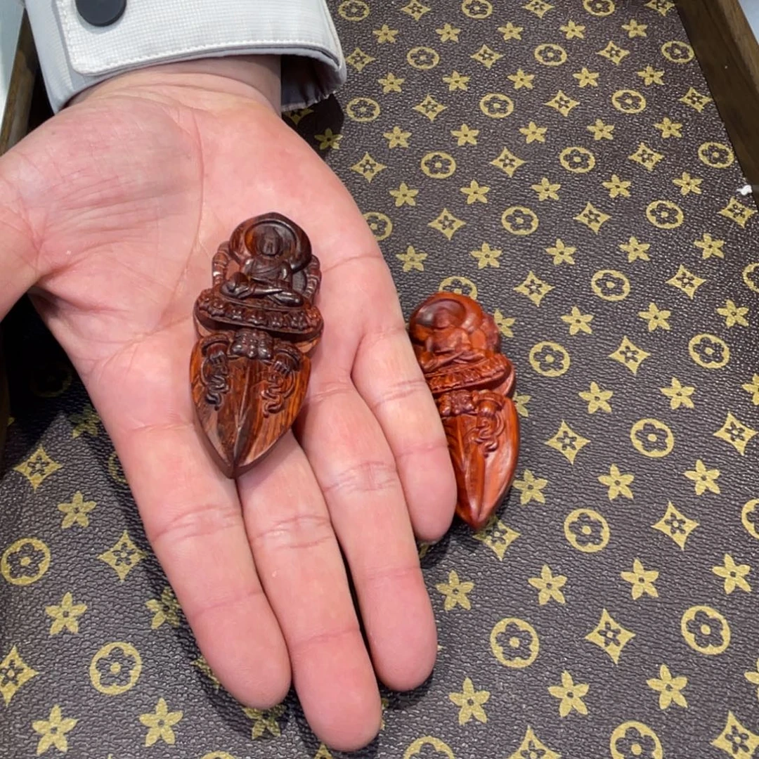 檀香紫檀（小叶紫檀）雕刻佛像165号