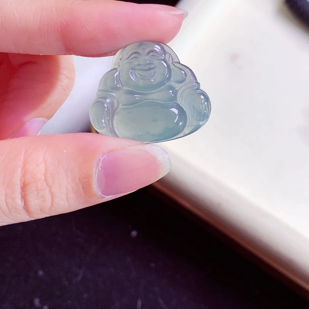 颈饰未镶嵌翡翠天然