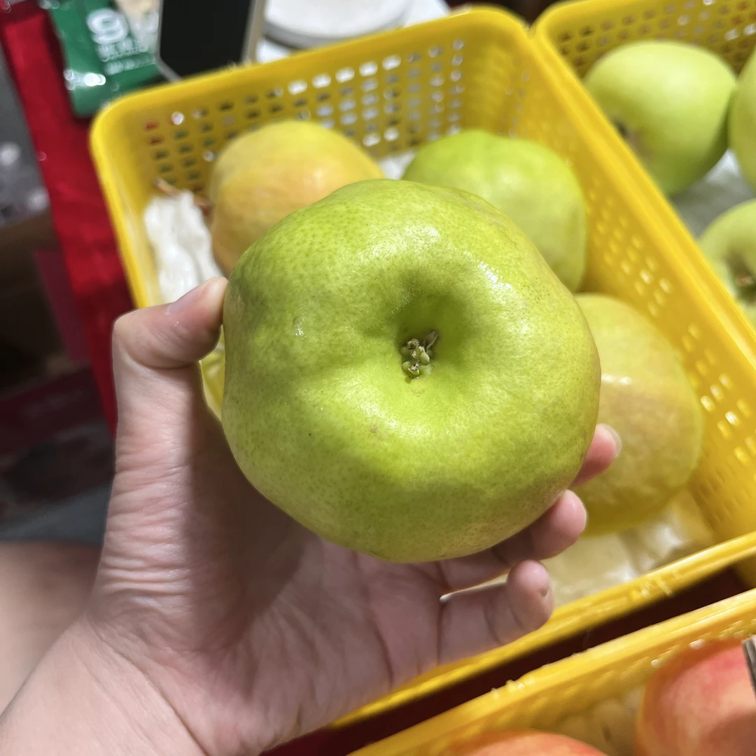 新疆库尔勒新鲜水果当季多汁玉露香梨产地直发包邮苹果