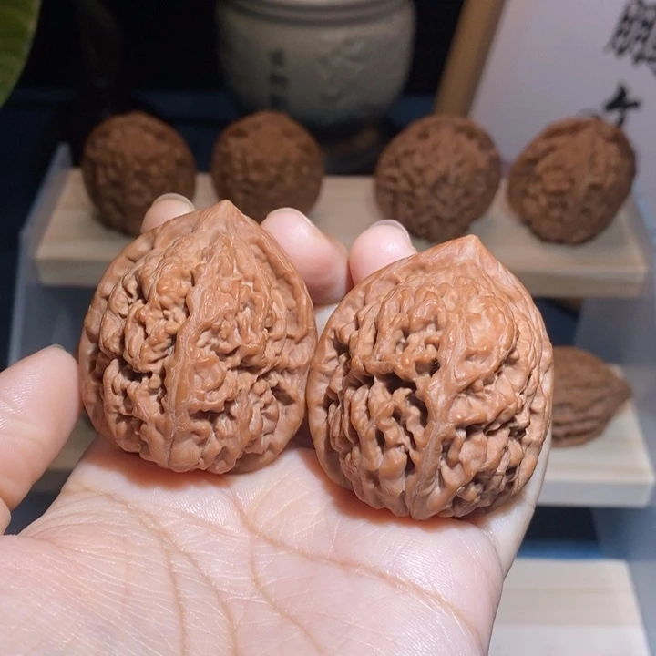 文玩核桃吊坠凤凰台