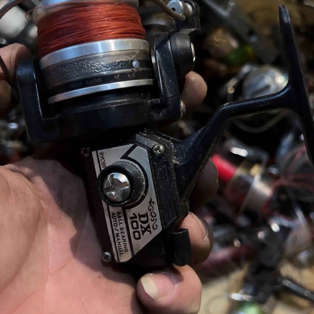 ****橹闪购30号链接渔轮一只